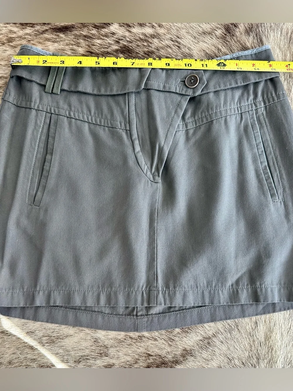 Humanoid Mini Skirt in Size Medium.